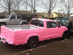 Pinkes Auto